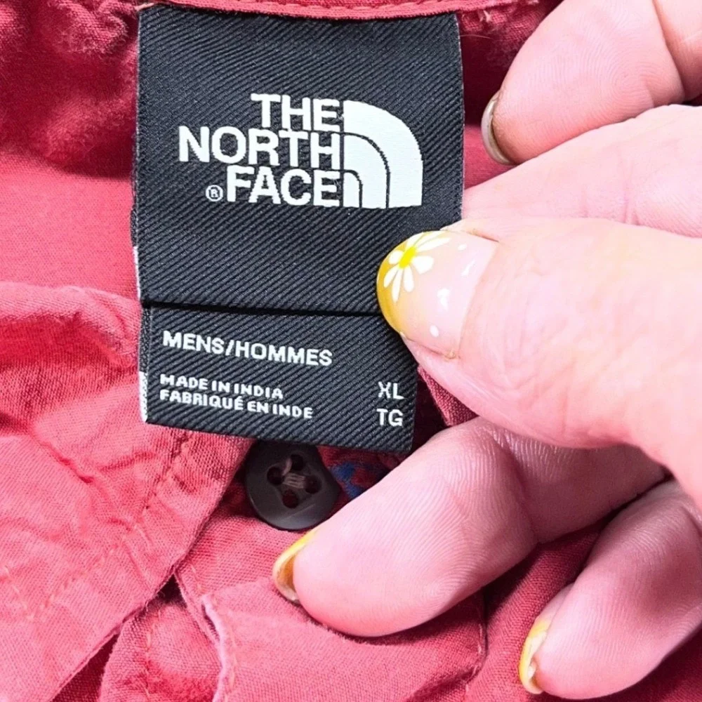 The North Face Shirt Mens XL Red Blue Dome‎ Print Short Sleeve Cotton Button Up